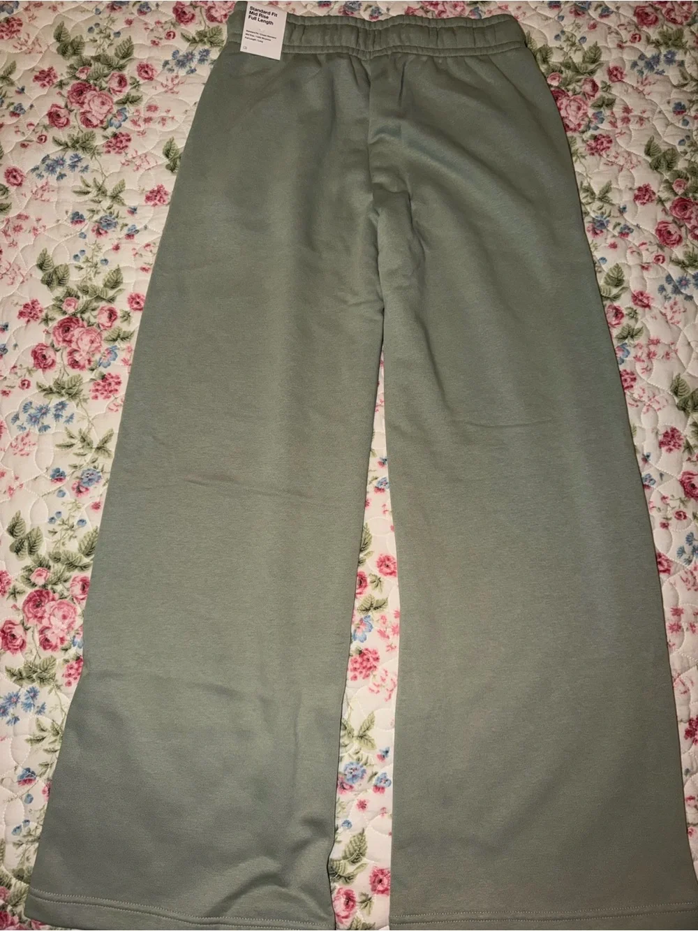 Nike women’s Olive-Style Green Jogger Sweatpants with Drawstring